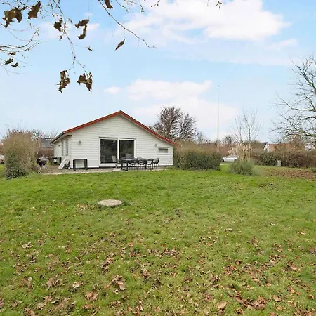 Holiday home Beautiful Newly Renovated Summer House By The Sea Frorup